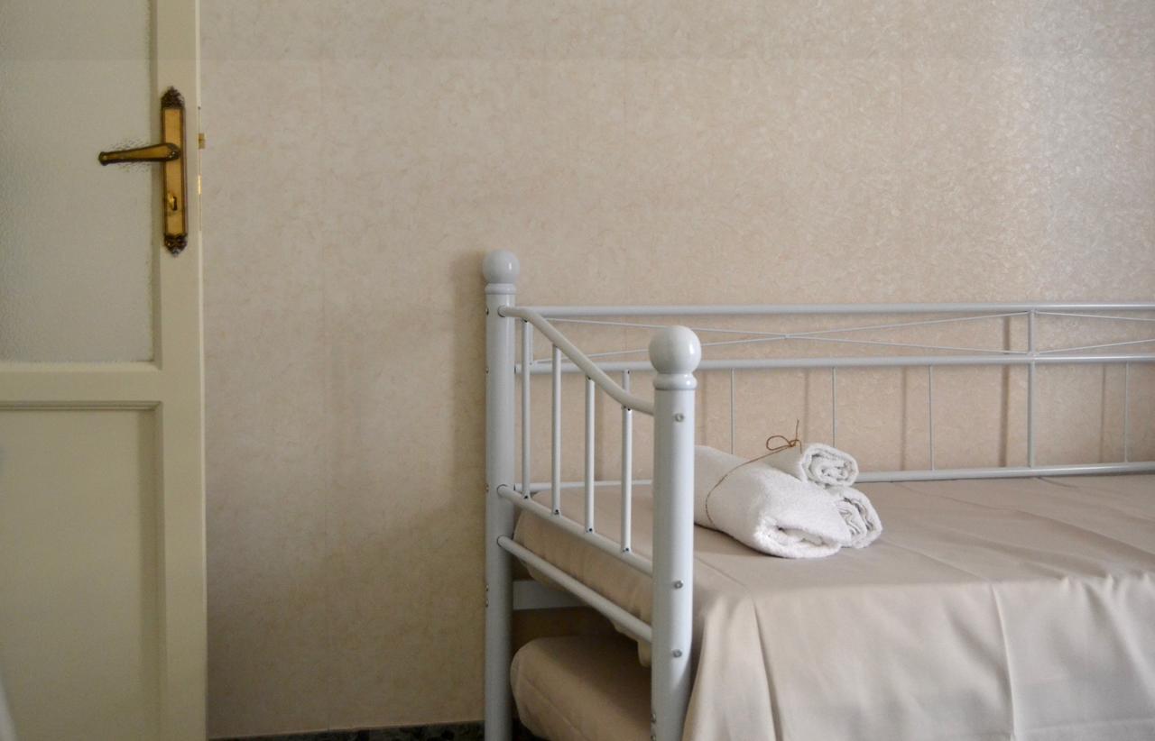 Casa Jolanda B&B Palermo Exteriör bild